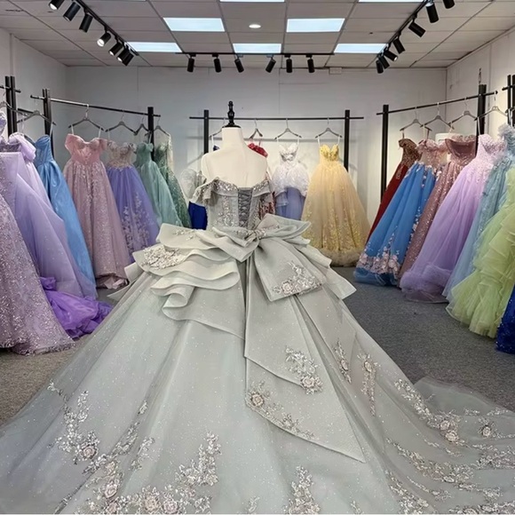 Elegant Gray Off-Shoulder Gown with Beaded Details - Picture 4 of 5